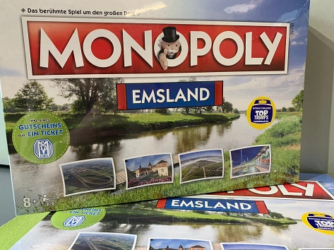 Monopoly-Spiel mit Emslandmotiven&nbsp;&copy;&nbsp;Tourist Information Meppen (TIM) e. V.