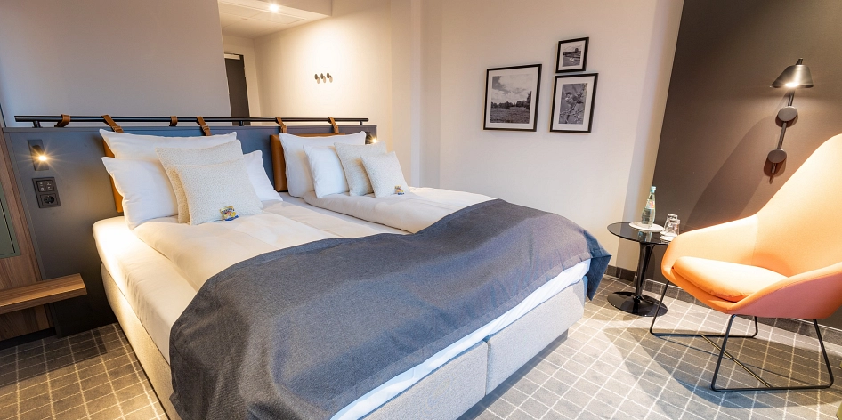 Hotel Via Plaza- Premium Flussblick