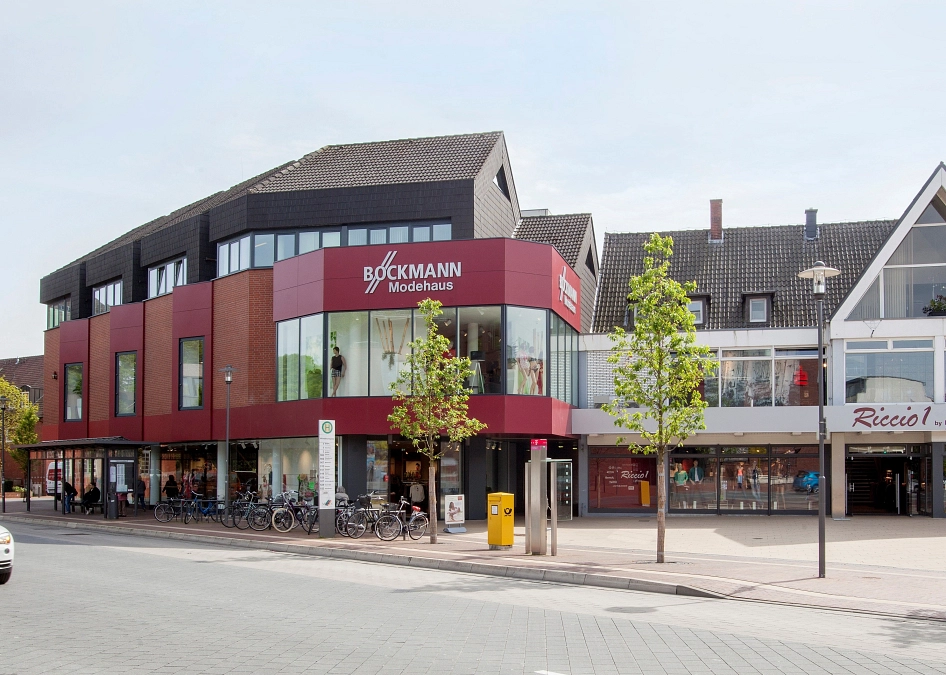 Die Fassade des Modehaus Böckmann in Meppen.