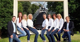 Ein Gesamtfoto vom TIM-Team