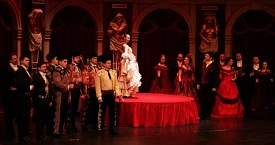 Weltbekannte Oper „La Traviata“ im Theater Meppen
